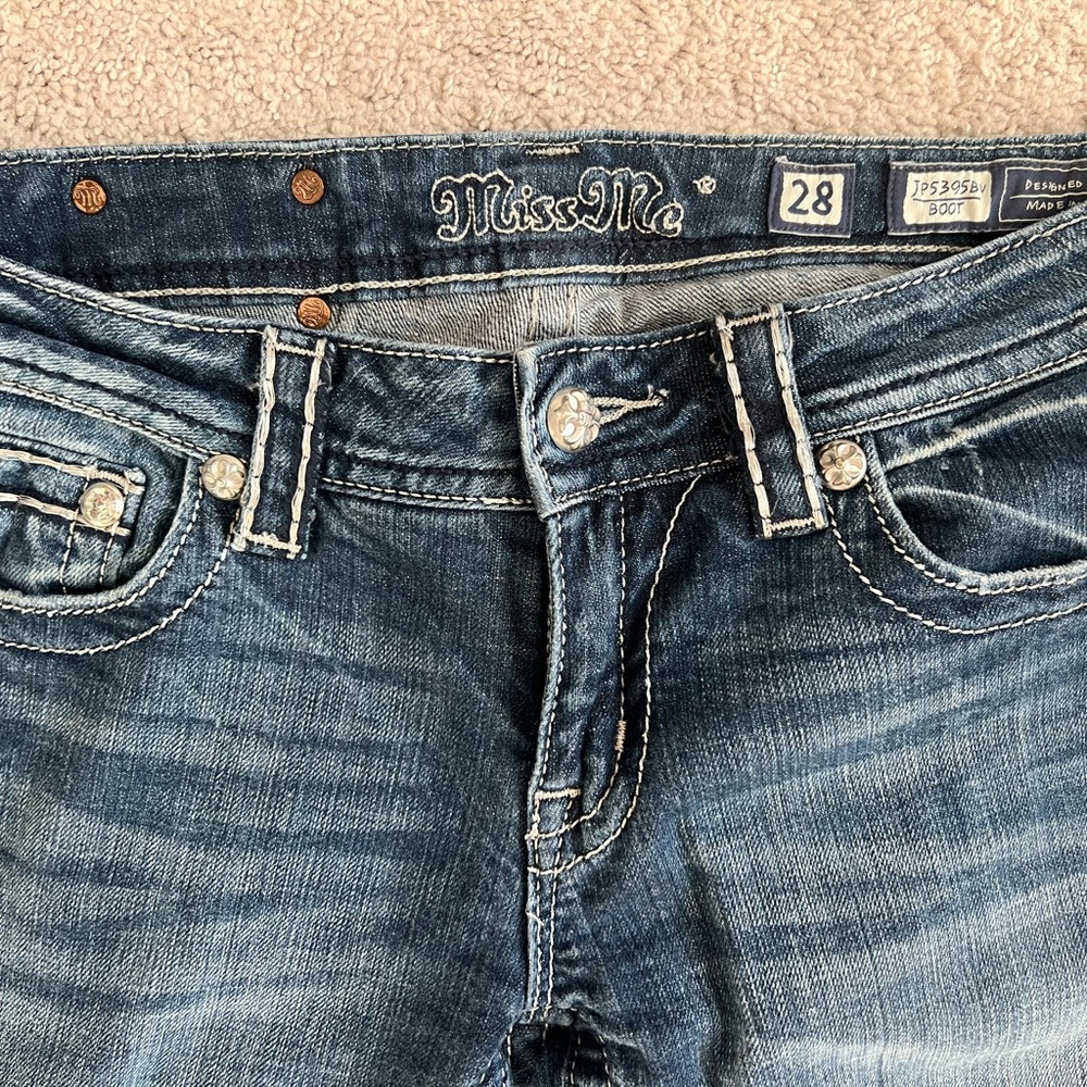 Miss Me Women’s JP5395BV Boot Blue Jeans 28R Silver Embroidered Booty Pockets - Picture 3 of 9
